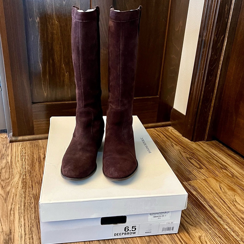 NEW!! Banana Republic Rodeo Deepbrow size 6.5 - Picture 1 of 8